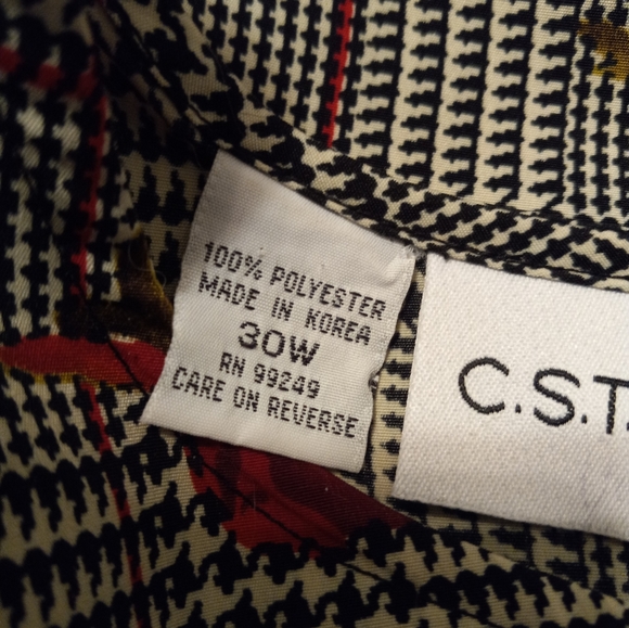 CST Floral Plus Size Blouse - Picture 7 of 7